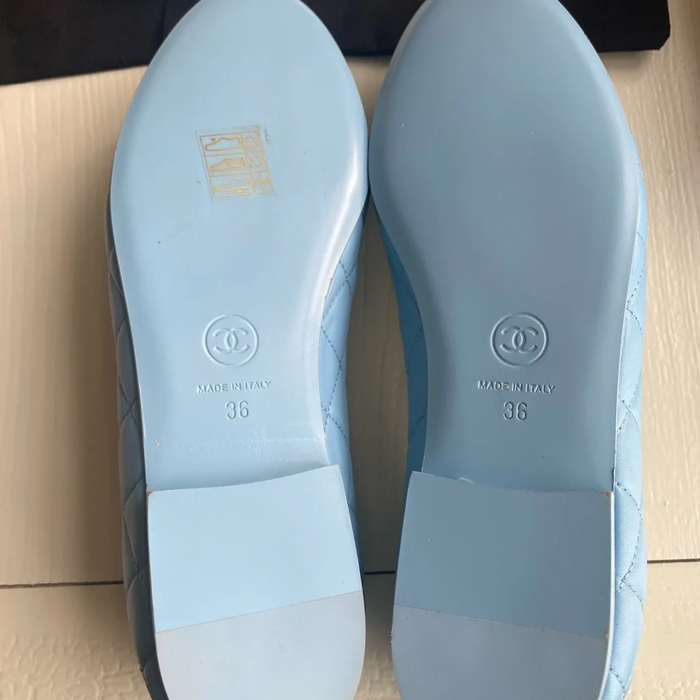 Brand new Chanel baby blue flats - Picture 2 of 6